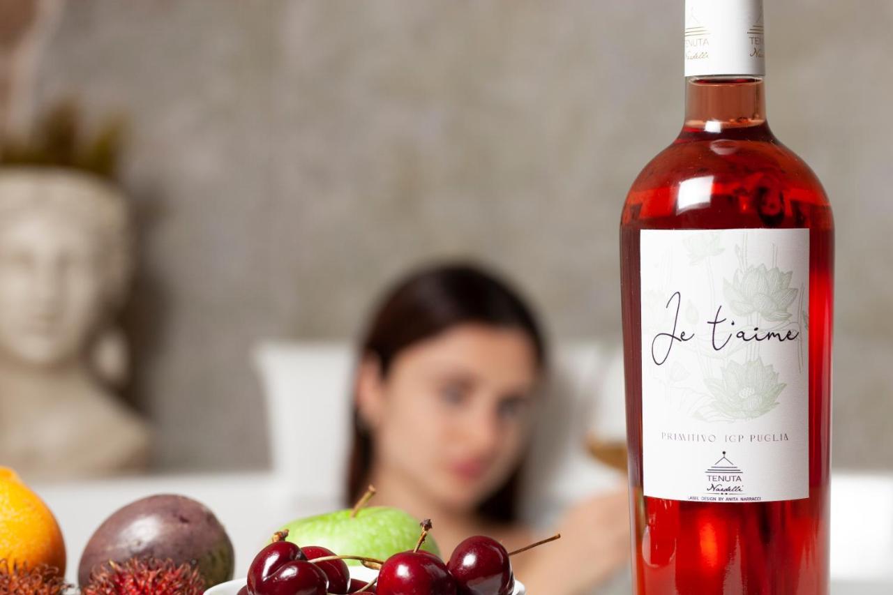 Je T'Aime Luxury Suite And Relax コンヴェルサーノ エクステリア 写真